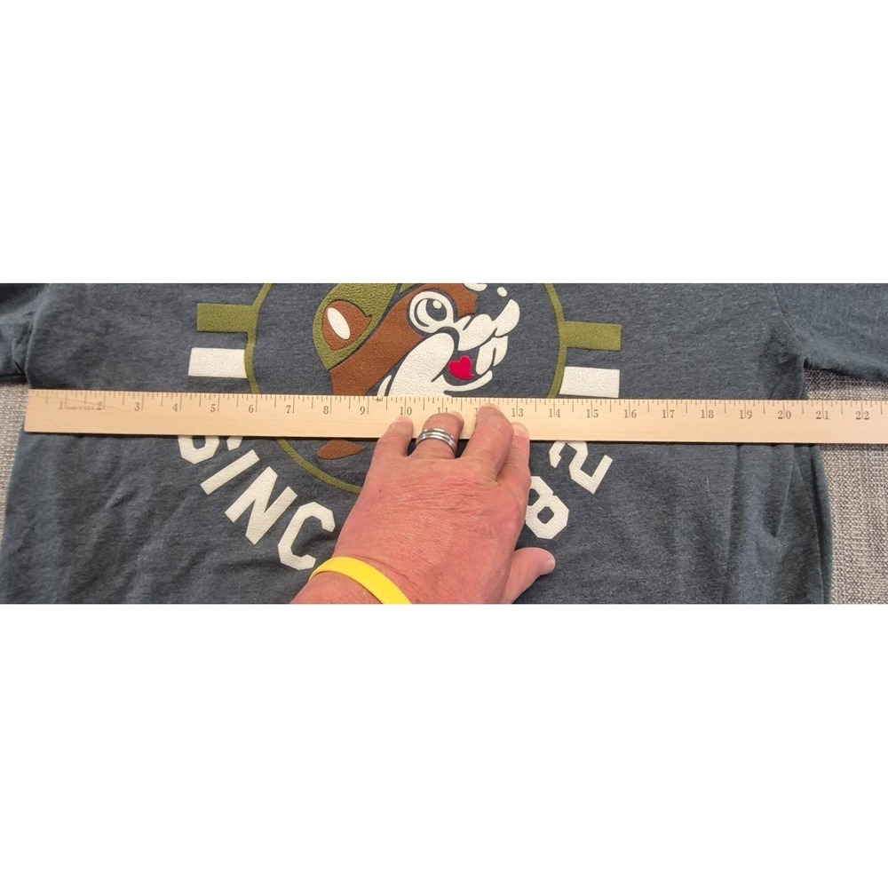 Buc-ee's men's grayish blue long sleeve 2 sided graphic t-shirt XL Original - Picture 9 of 10